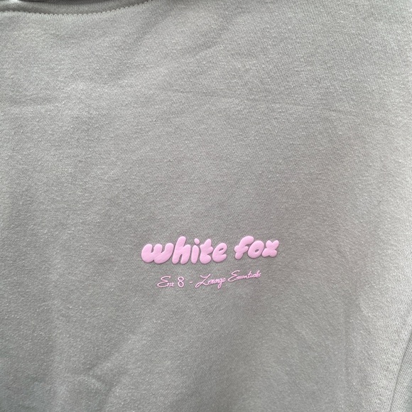 White Fox Era 8 Beige Pink Hoodie L/XL - Picture 3 of 5